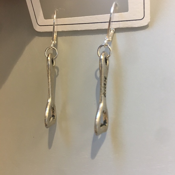 Wine Key Earrings - Picture 2 of 4